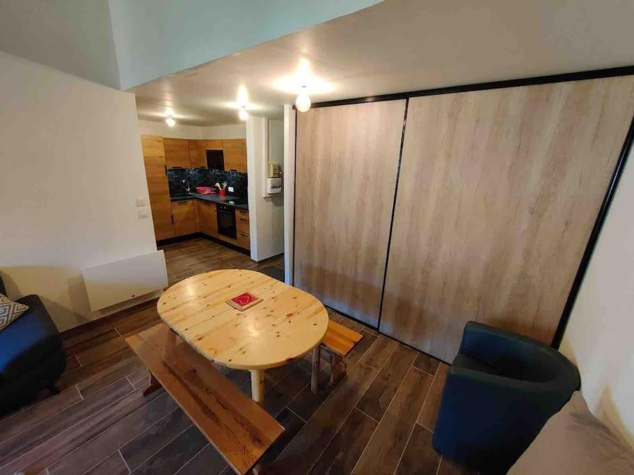 Appartement Cocooning Entierement Renove 莱桑格勒 外观 照片